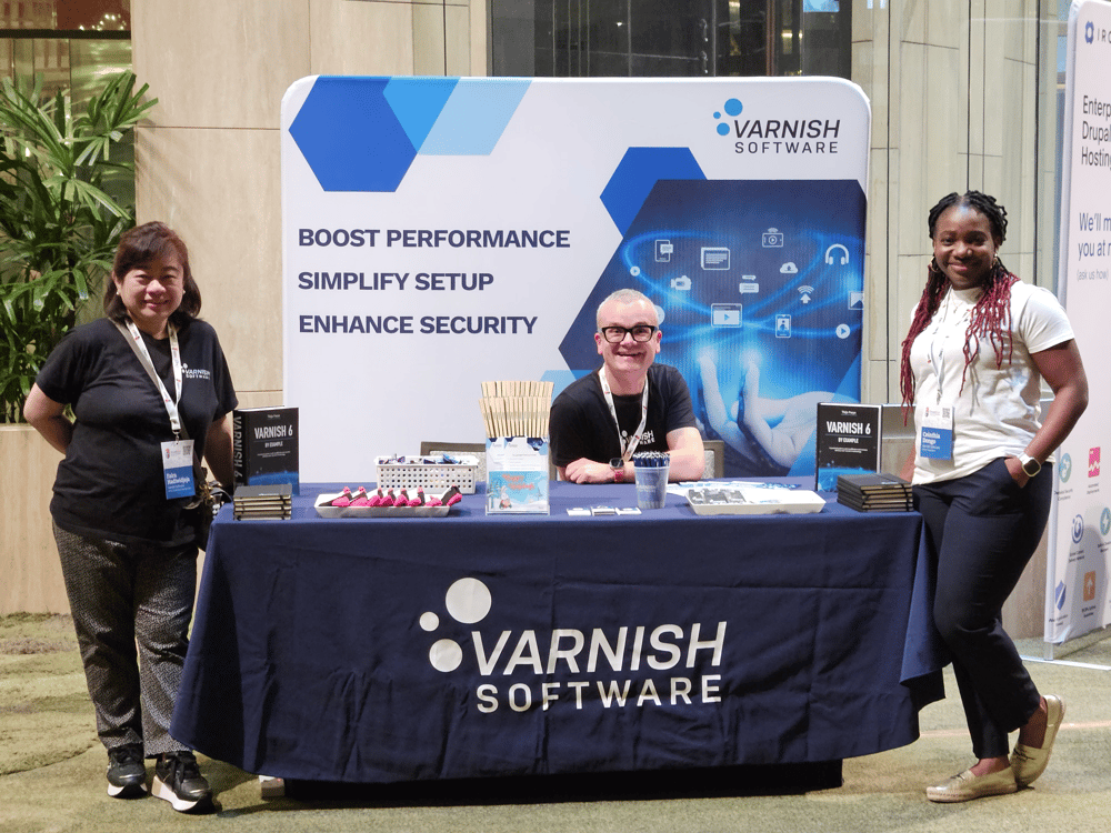 drupalcon_singapore_varnish_software_stand_swag